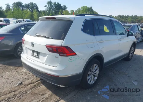 2018 Volkswagen Tiguan 2.0T Se/2.0T Sel z USA, uszkodzony, nr VIN 3VV3B7AX5JM070900